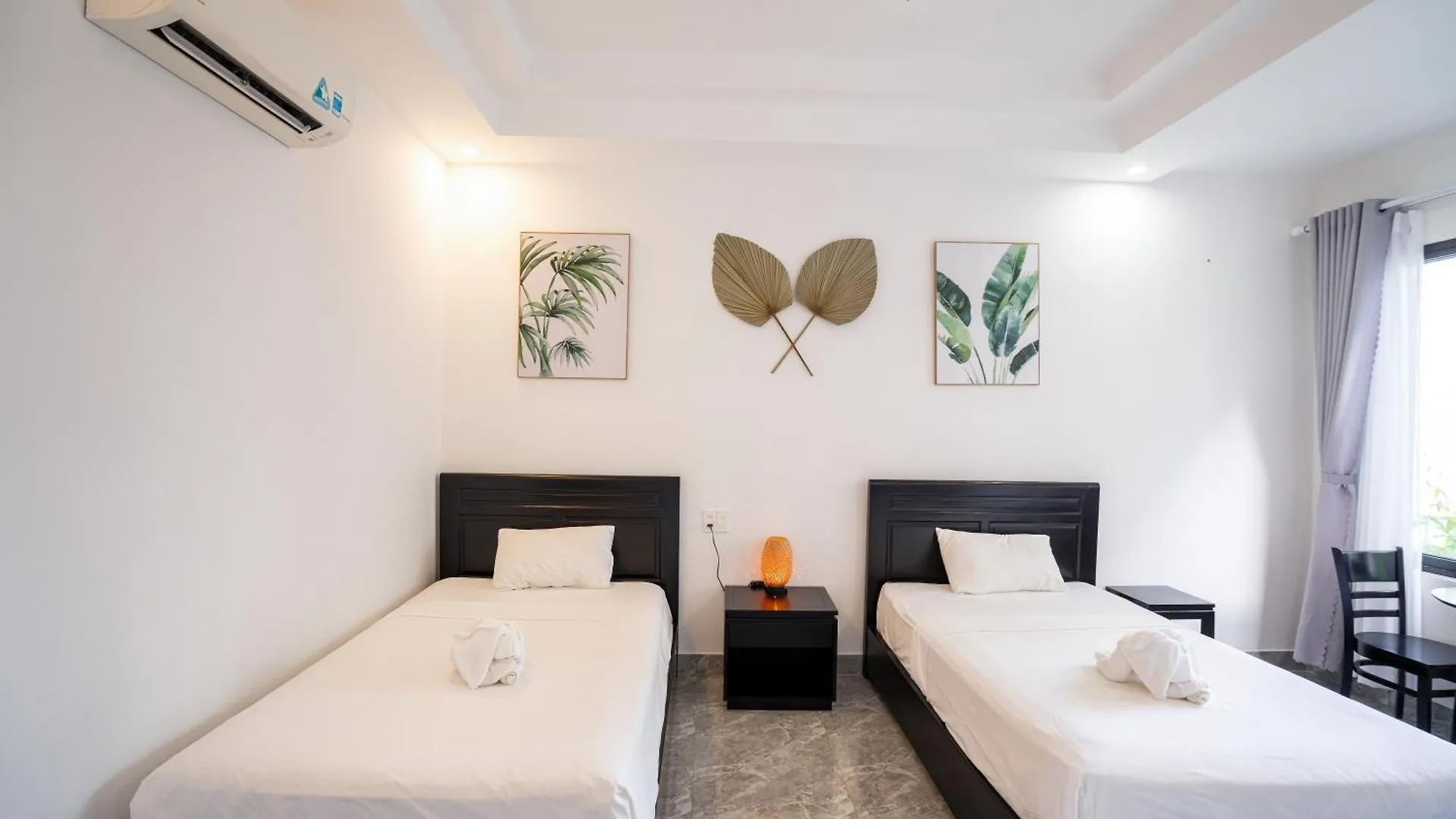 Hotel Beach Palm Villa Hội An
