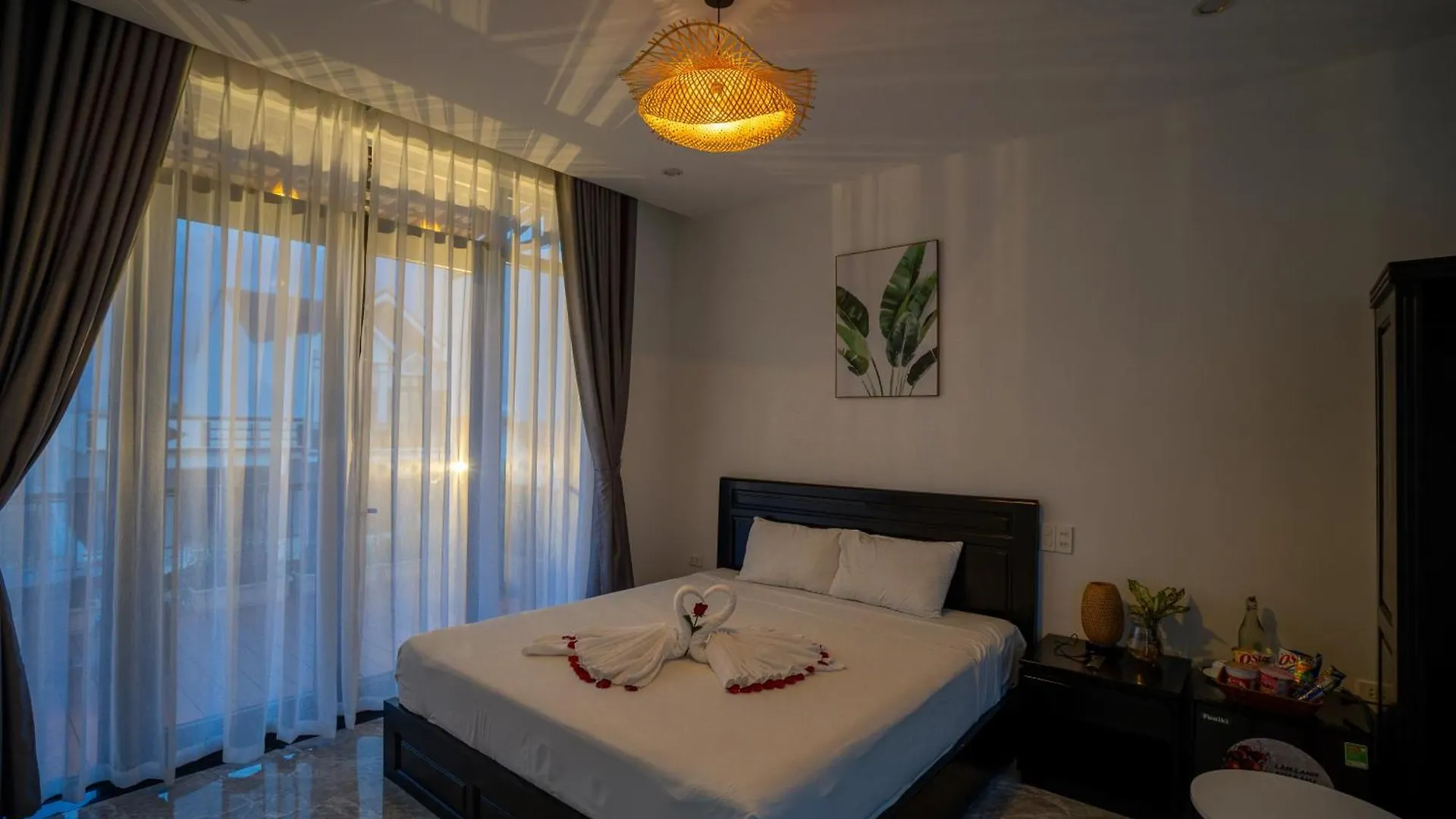 Hotel Beach Palm Villa Hội An