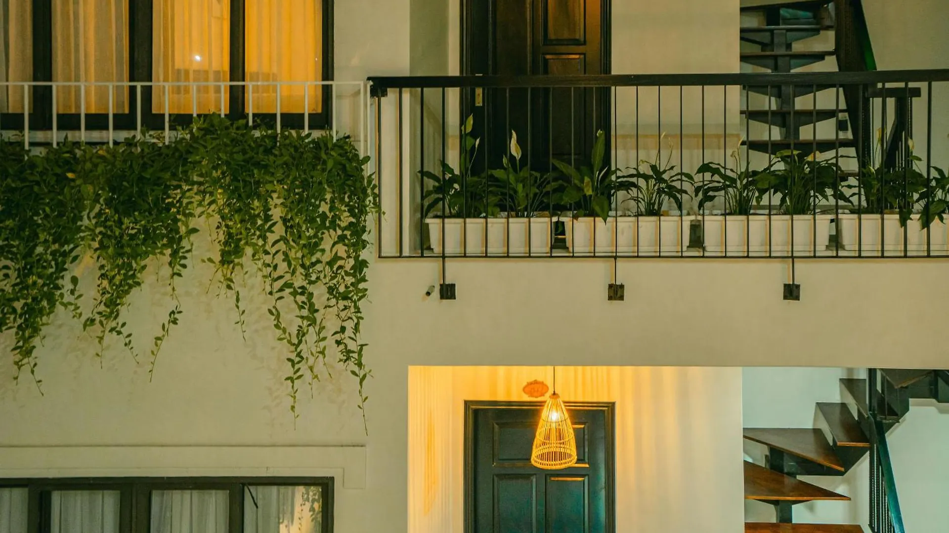 Hotel Beach Palm Villa Hội An