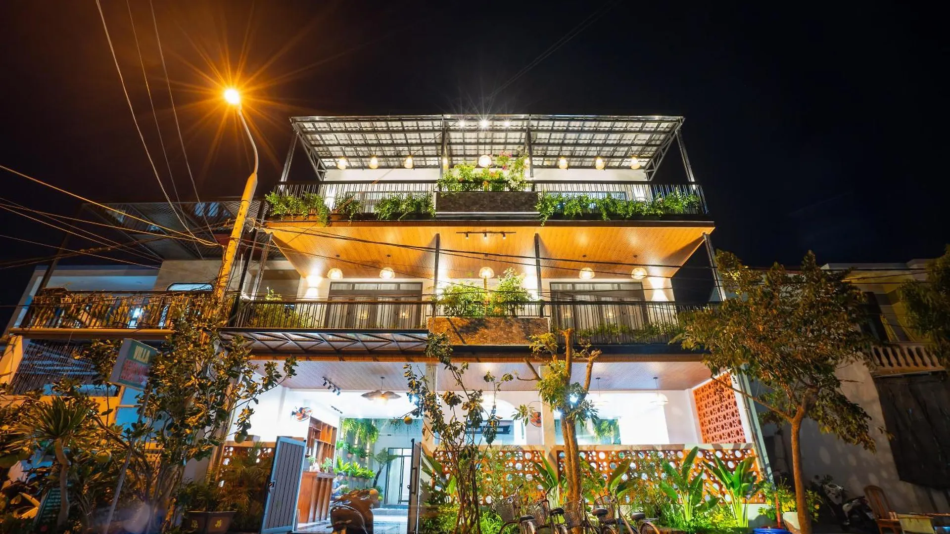 Beach Palm Villa Hội An Vietnam