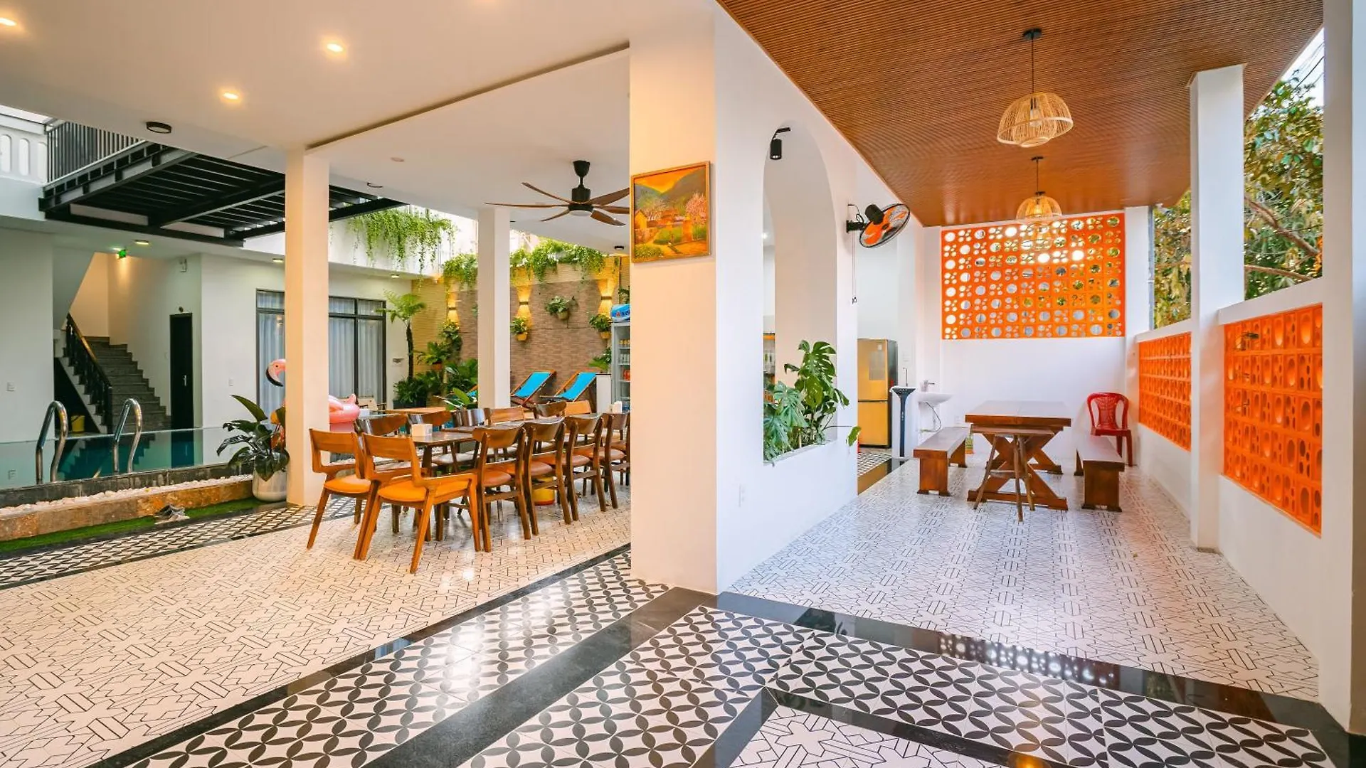 Beach Palm Villa Hội An Hotel
