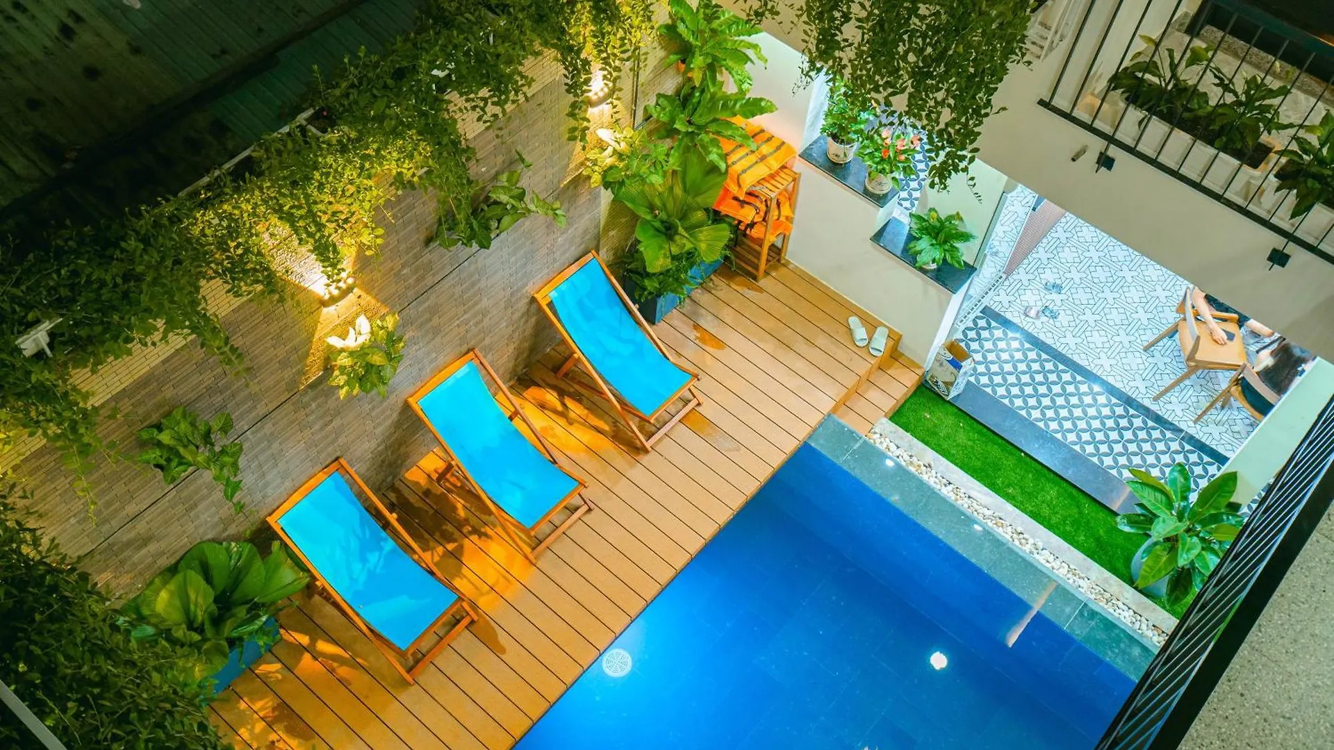 Beach Palm Villa Hội An 3*,