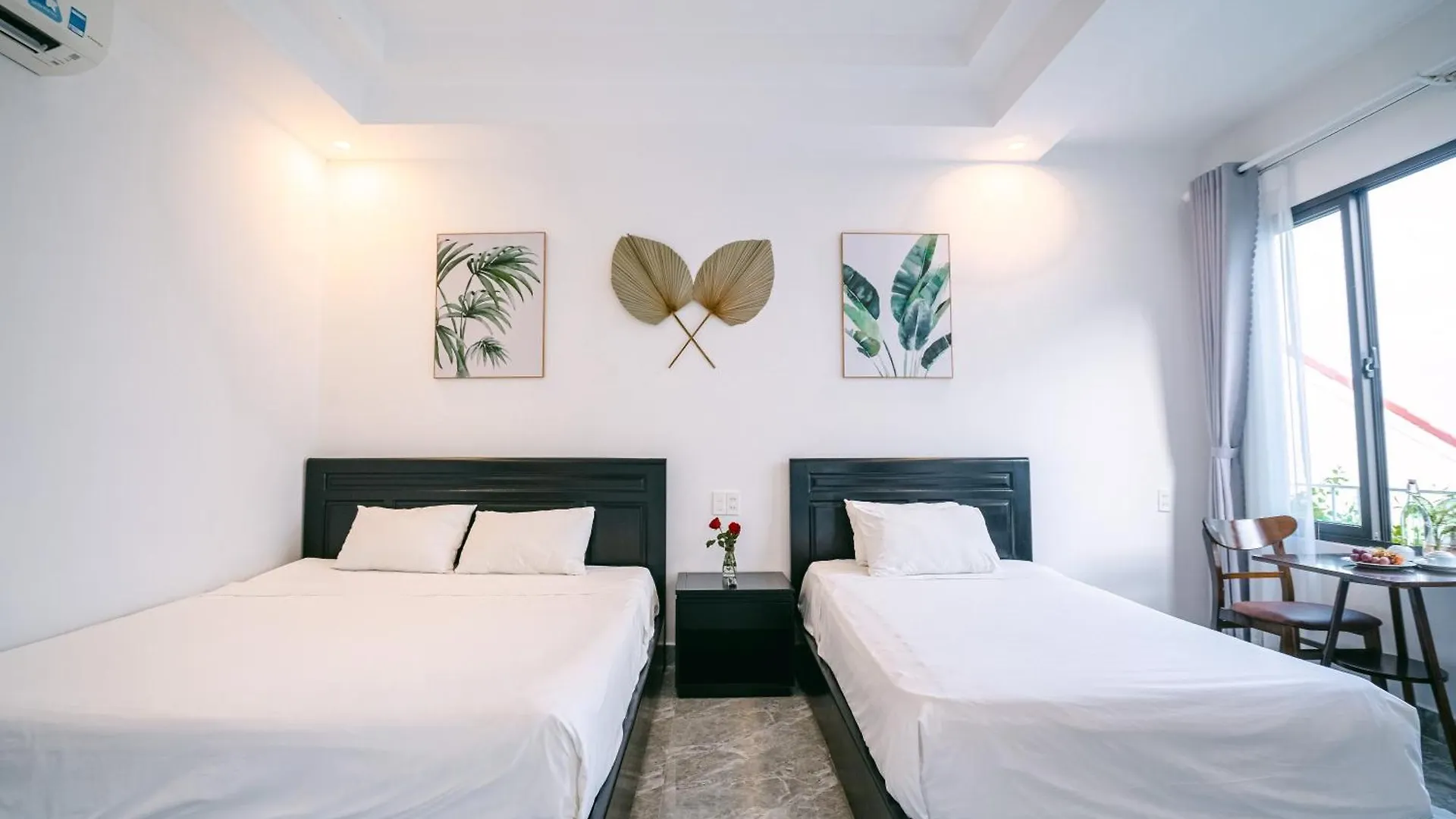 Beach Palm Villa Hoi An 3*,