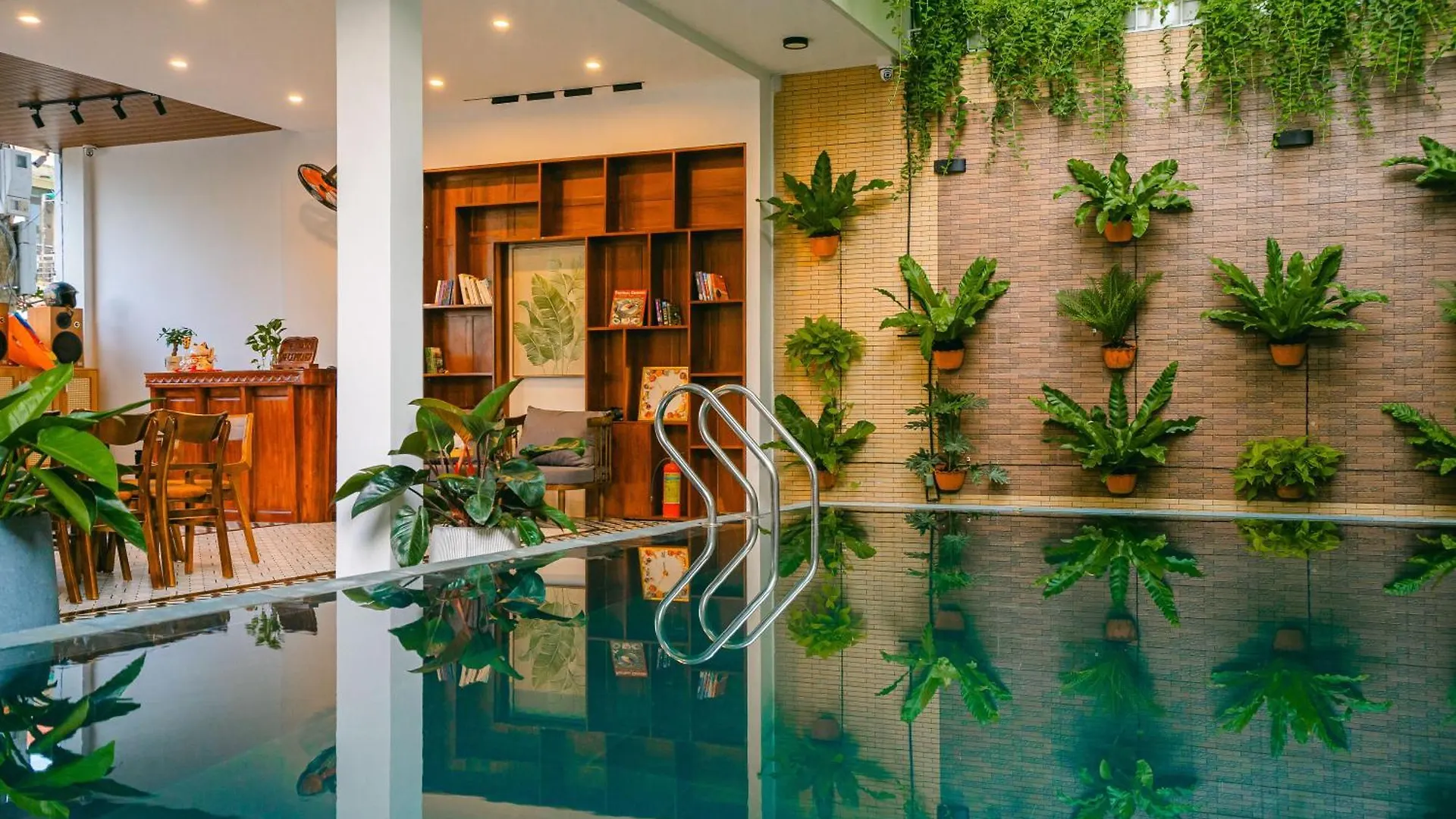 Beach Palm Villa Hoi An location